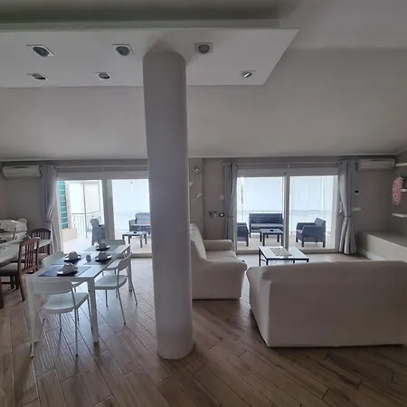 Garda Da Miky T Casa de hóspedes